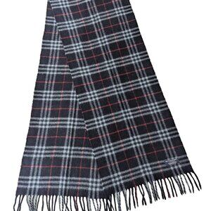 BURBERRY London Classic Nova Check Knit 100% Lambs Wool Fringe Black SCARF